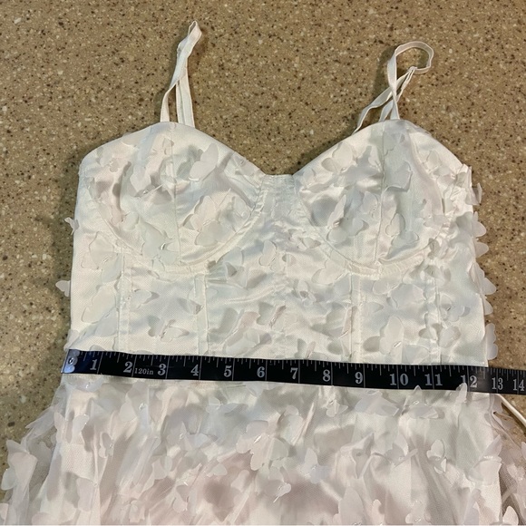 NWOT Lulus Time to Fly White Butterfly Lace-Up Midi Dress - Picture 9 of 9